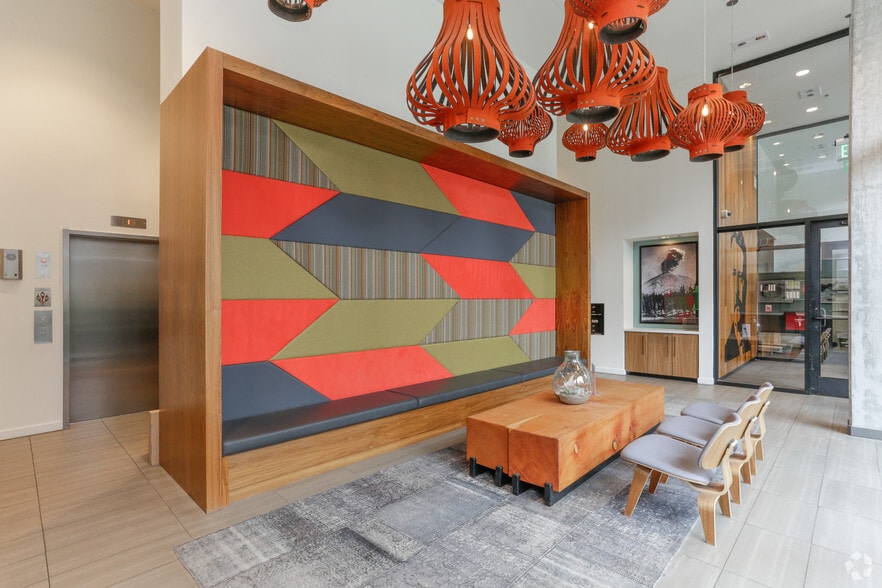900 NE 65th St, Seattle, WA à louer - Photo intérieure – Image 3 sur 70