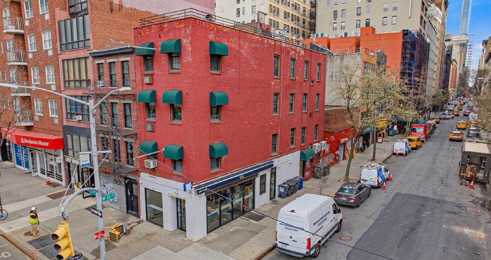 209 7th Ave, New York, NY à vendre - Photo de l’immeuble – Image 1 sur 3
