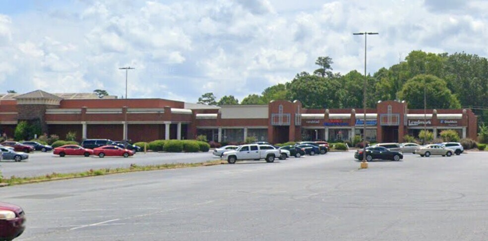 121 Tom Hill Sr Blvd, Macon-Bibb, GA à louer - Photo de l’immeuble – Image 1 sur 8