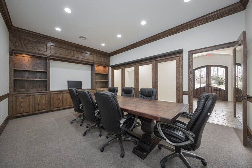 2461 Tower Dr, Monroe, LA à vendre - Photo intérieure – Image 3 sur 27