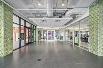 40 E Adams St, Jacksonville, FL à louer Photo intérieure– Image 1 sur 13