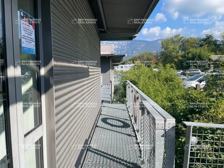Bureau dans Le Bourget-du-Lac à louer - Photo de l’immeuble – Image 3 sur 7