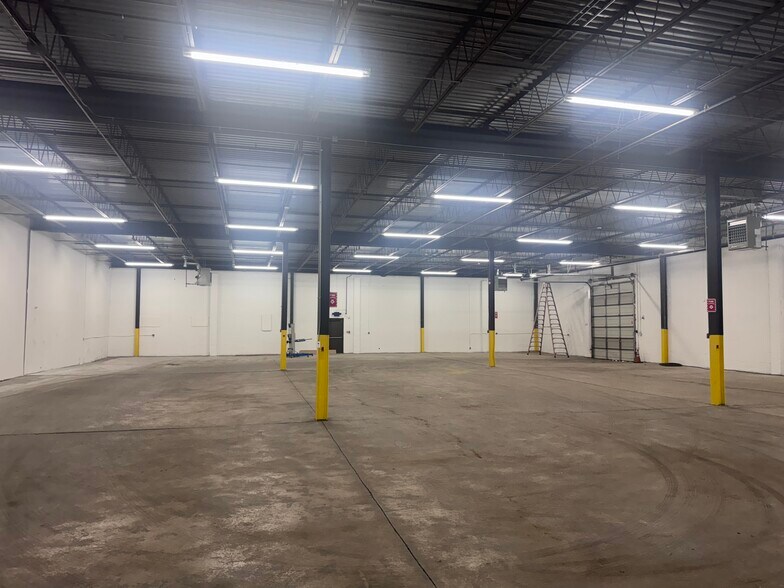 3950 Nebraska St, Levittown, PA à louer - Photo de l’immeuble – Image 3 sur 5