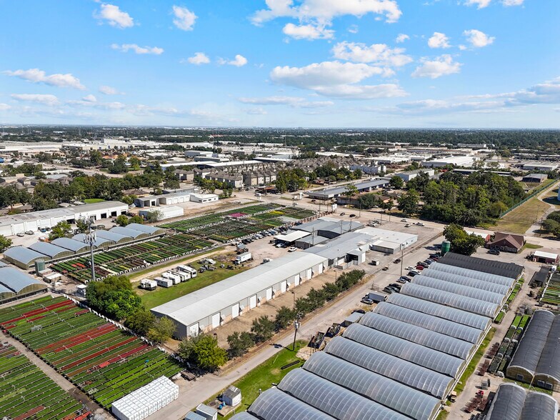 1465 Brittmoore Rd, Houston, TX à vendre - Photo de l’immeuble – Image 3 sur 8