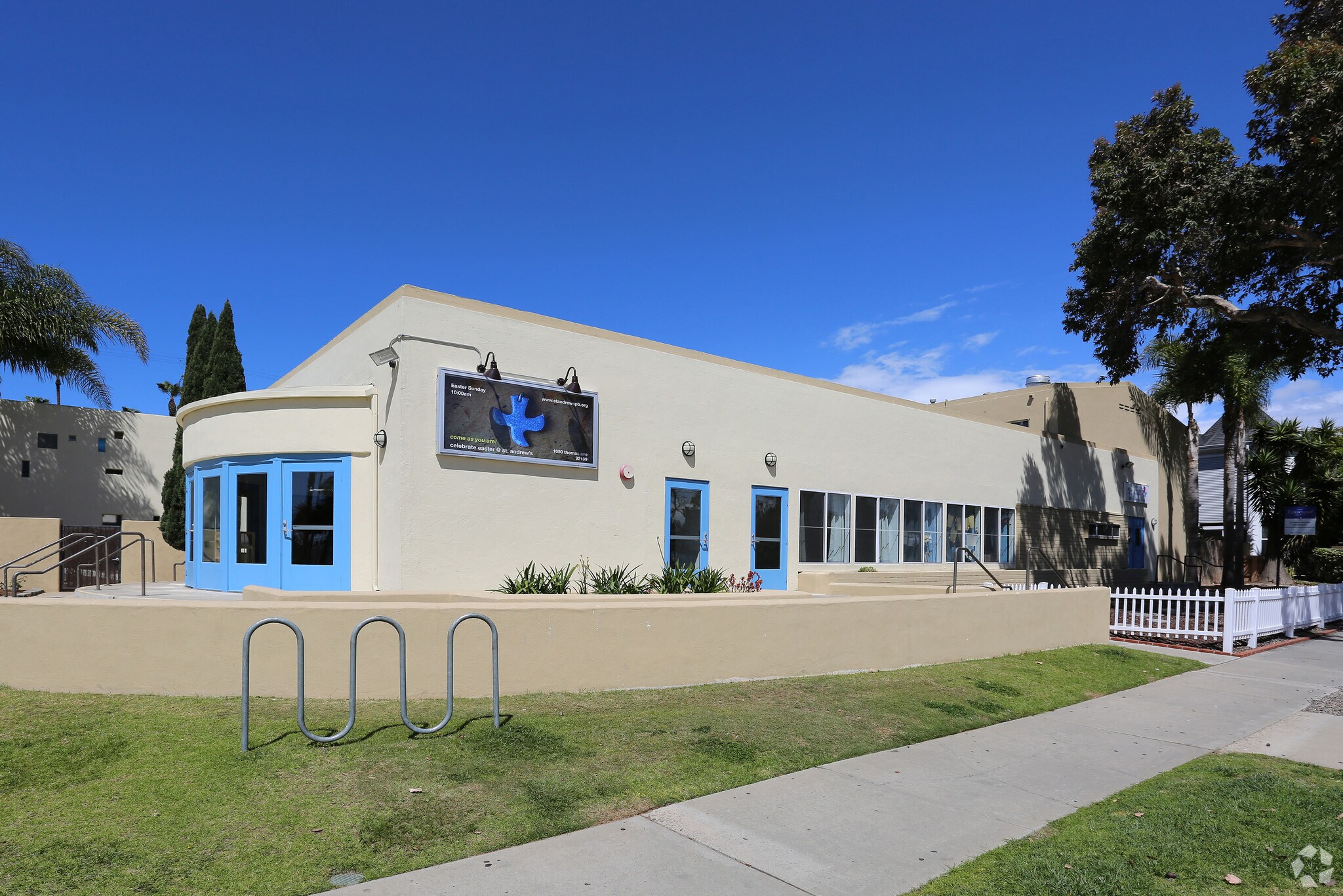 1050 Thomas Ave, San Diego, CA à louer Photo principale– Image 1 sur 3