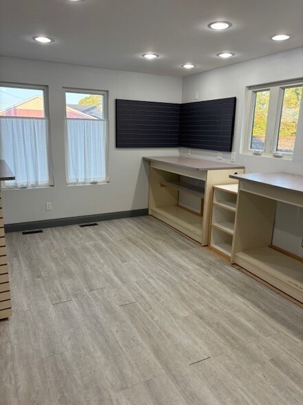 6444 W Broadway, McCordsville, IN à vendre - Photo de l’immeuble – Image 2 sur 12