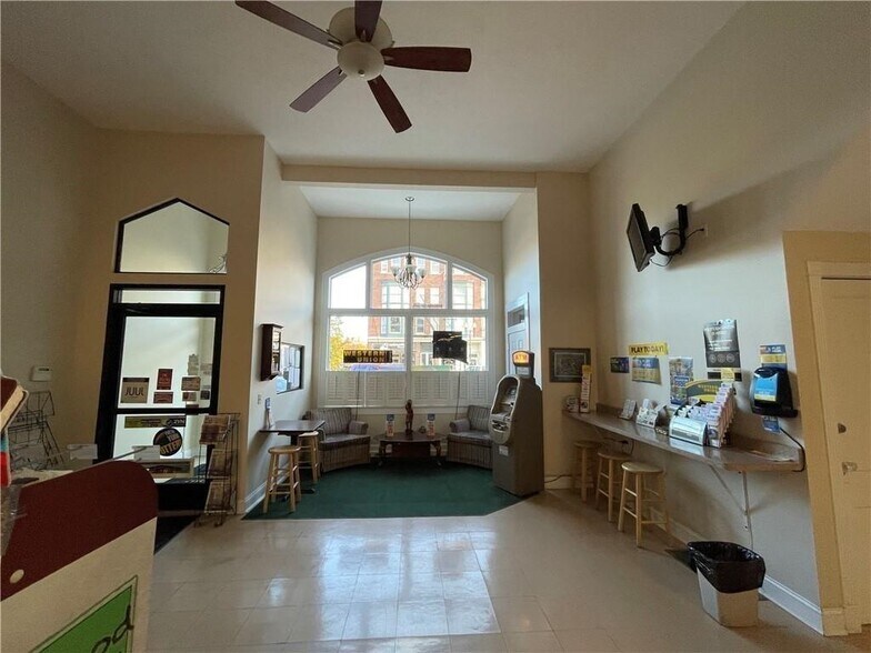 424 Exchange St, Geneva, NY à louer - Photo de l’immeuble – Image 3 sur 8