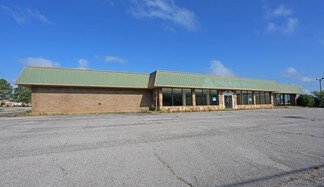 Plus de détails pour 5422 McClellan Blvd, Anniston, AL - Local commercial à louer