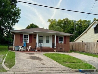 Plus de détails pour 712 Snead St, Reidsville, NC - Spécialisé à vendre