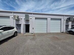 5500-5546 Haines Rd N, Saint Petersburg, FL à louer Photo intérieure– Image 2 sur 10