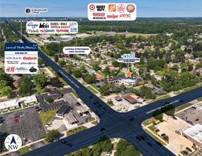 301 W 13 Mile Rd, Madison Heights, MI - VUE AÉRIENNE vue de carte - Image1