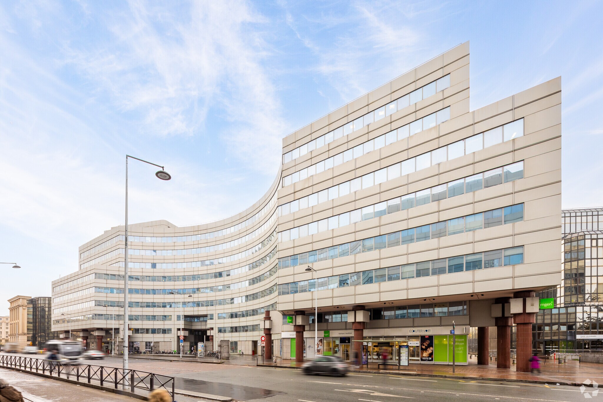 Bureau dans Paris à louer Photo principale– Image 1 sur 5