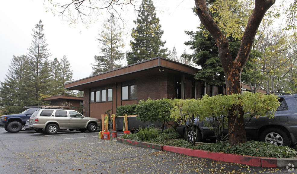 130 La Casa Via, Walnut Creek, CA à louer - Photo de l’immeuble – Image 3 sur 6