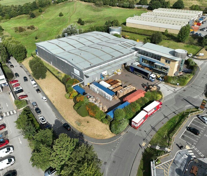 Glossop Brook Rd, Glossop à vendre - Photo de l’immeuble – Image 2 sur 5