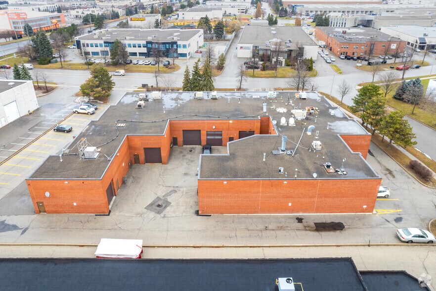 25 Edilcan Dr, Vaughan, ON à vendre - Photo de l’immeuble – Image 2 sur 3