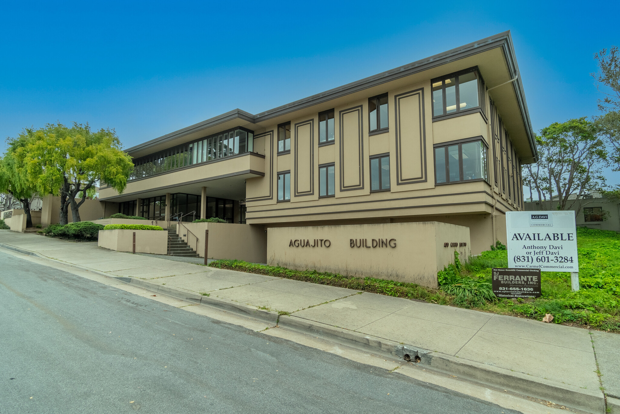 400 Camino Aguajito, Monterey, CA à louer Photo de l’immeuble– Image 1 sur 33