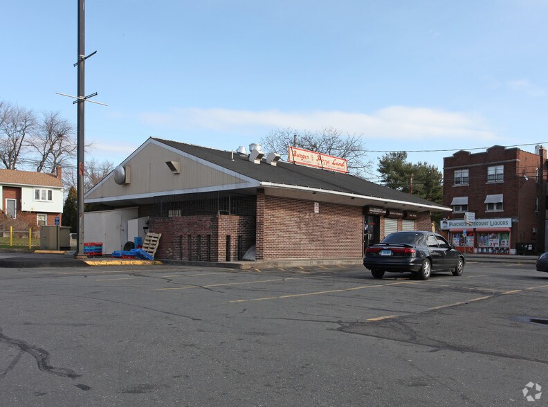 295 Barbour St, Hartford, CT à vendre - Photo de l’immeuble – Image 2 sur 2