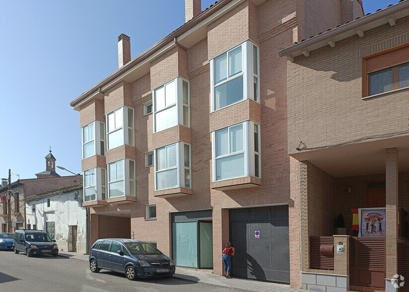 Immeuble residentiel dans Yuncler, Toledo à vendre - Photo principale – Image 1 sur 1