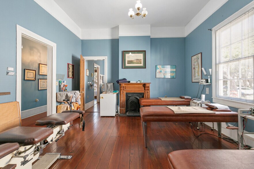 813 S Carrollton Ave, New Orleans, LA à vendre - Photo intérieure – Image 2 sur 4