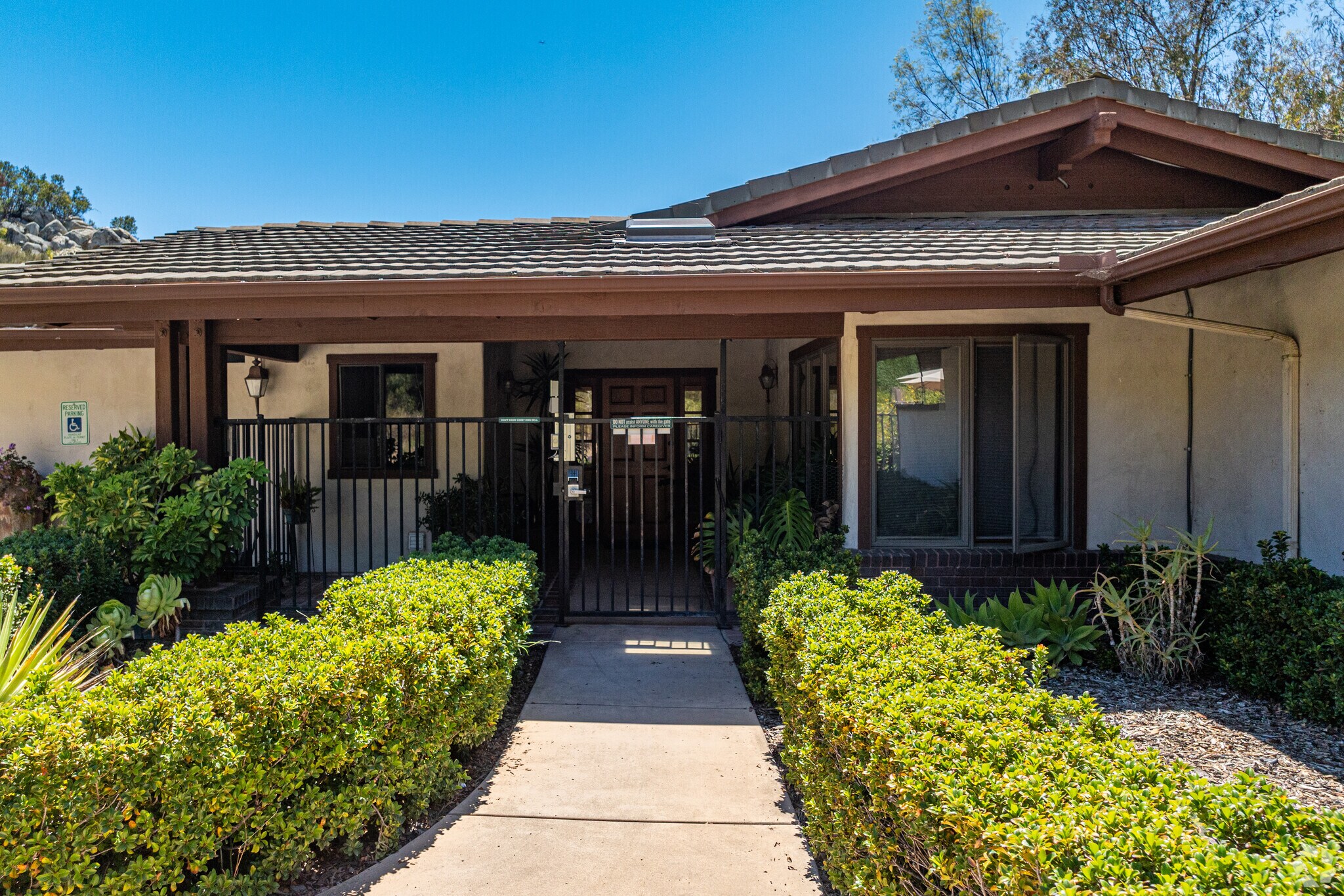 12735 Monte Vista Rd, Poway, CA à vendre Photo principale– Image 1 sur 7