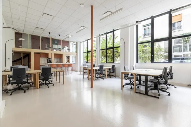 Plus de détails pour 156 Rue Oberkampf, Paris - Coworking à louer