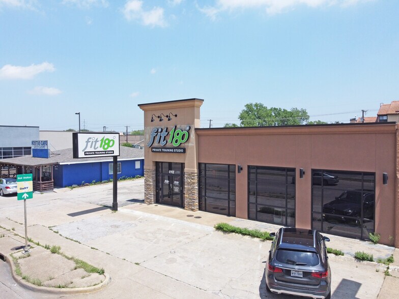 4908 Greenville Ave, Dallas, TX à louer - Photo de l’immeuble – Image 2 sur 5