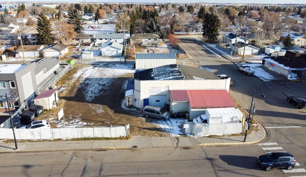 9903 100 St, Morinville, AB à vendre - Aérien – Image 3 sur 9