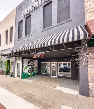 Plus de détails pour 122 E Choctaw Ave, Mcalester, OK - Local commercial à louer