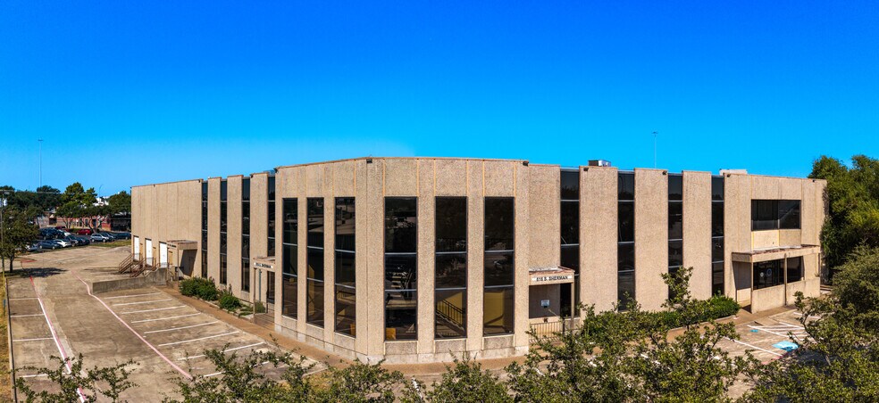 616 S Sherman St, Richardson, TX à vendre - Photo de l’immeuble – Image 2 sur 14