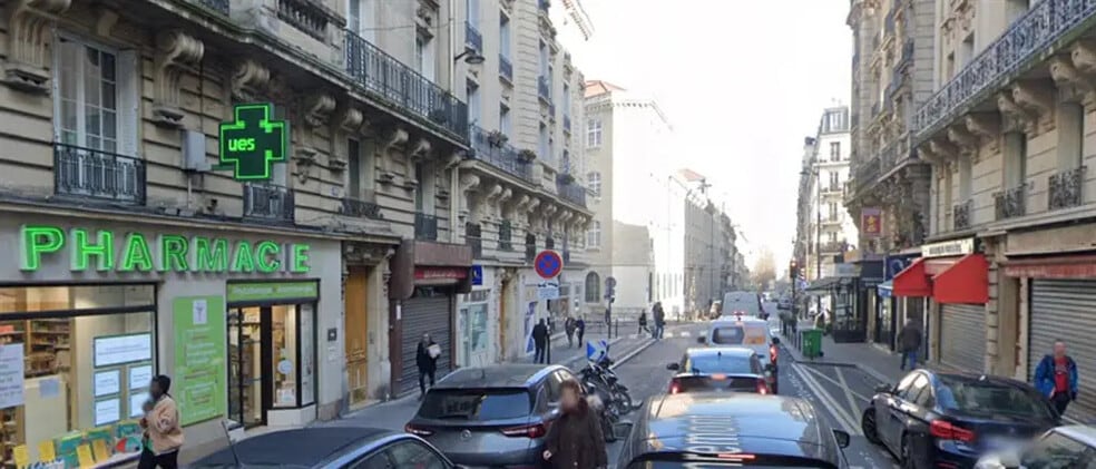Local commercial dans Paris à vendre - Photo de l’immeuble – Image 2 sur 2