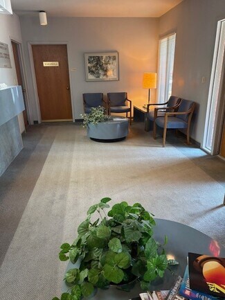 Plus de détails pour 2 Park Place Blvd, Swansea, IL - Bureau à louer