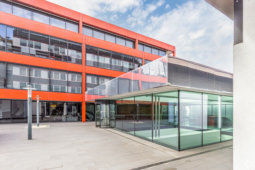 24 Britton St, Londres à louer - Photo de l’immeuble – Image 1 sur 17