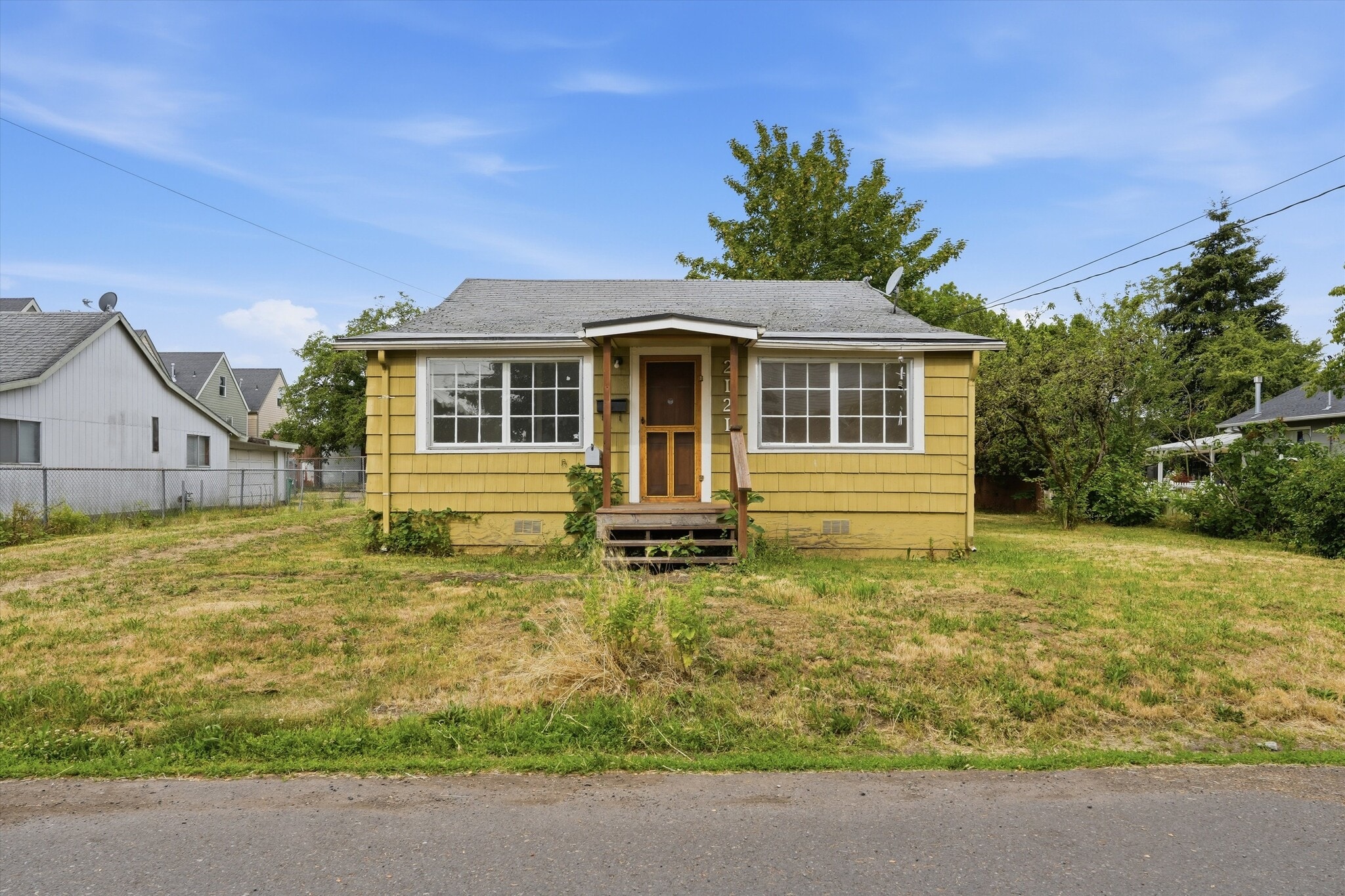 2121 SE 89th Ave, Portland, OR à vendre Photo principale– Image 1 sur 29