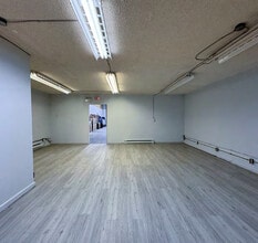 11460 Voyageur Way, Richmond, BC à louer Photo intérieure– Image 2 sur 2