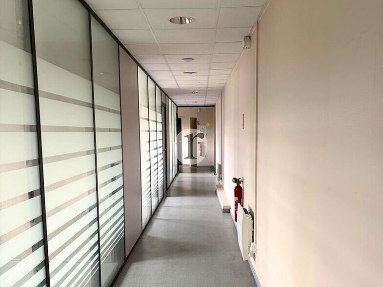 Bureau dans Lille à louer - Photo intérieure – Image 2 sur 5