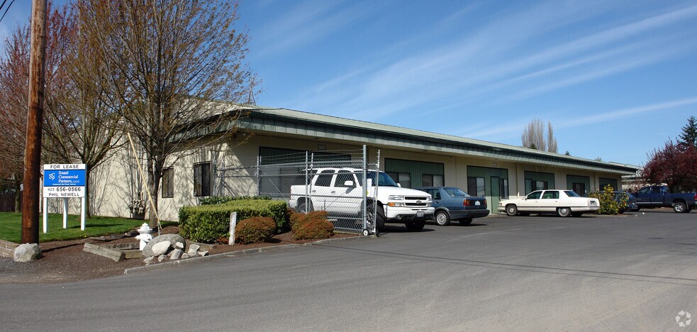 8602-8612 S 222nd St, Kent, WA à louer - Photo de l’immeuble – Image 3 sur 12