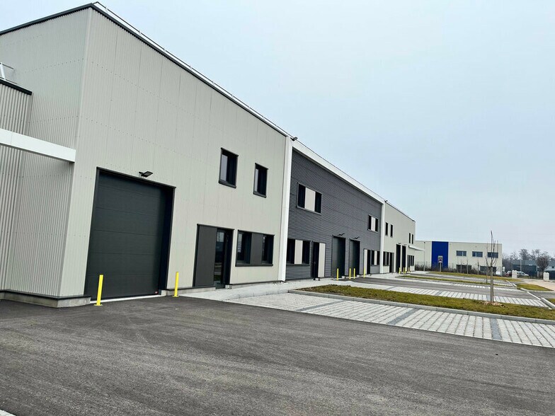 10 Rue Des Artisans, Bergheim à louer - Photo de l’immeuble – Image 2 sur 9