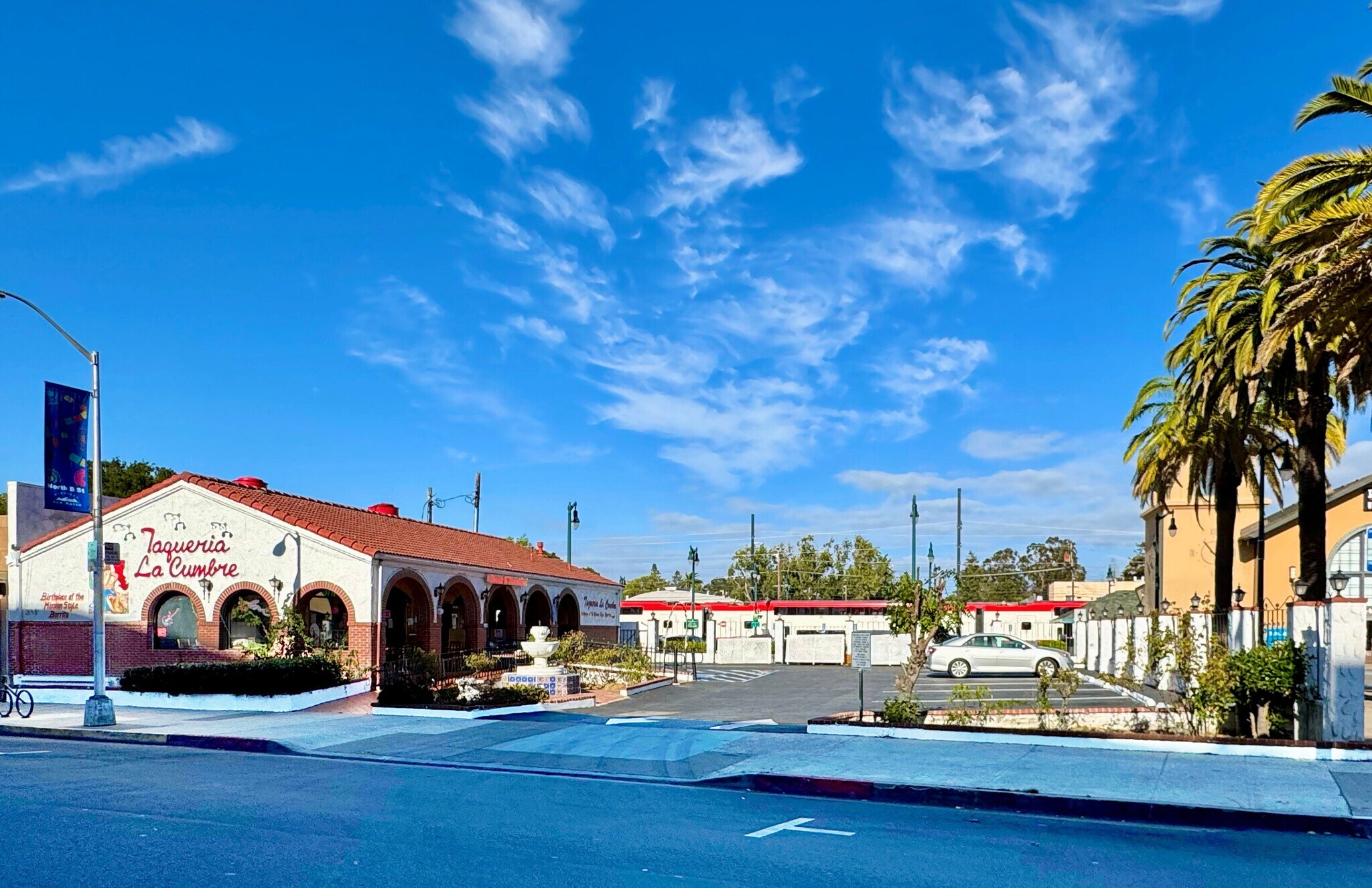 28 N B St, San Mateo, CA à louer Photo de l’immeuble– Image 1 sur 8