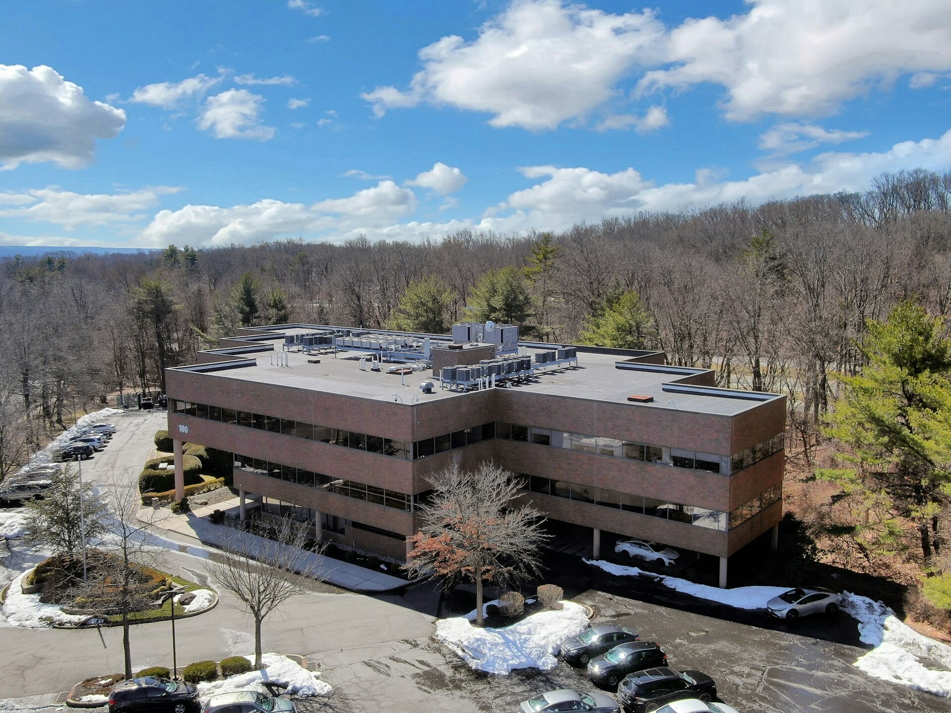 100 Dutch Hill Rd, Orangeburg, NY à louer Photo principale– Image 1 sur 74