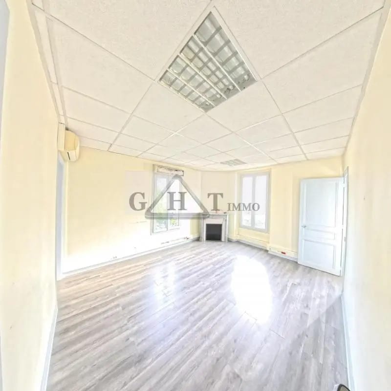 Bureau dans Créteil à louer Photo intérieure– Image 1 sur 7