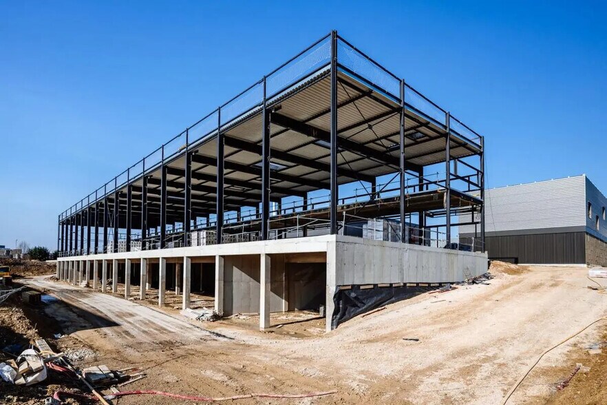 Industriel/Logistique dans Courtry à louer - Photo de l’immeuble – Image 2 sur 12