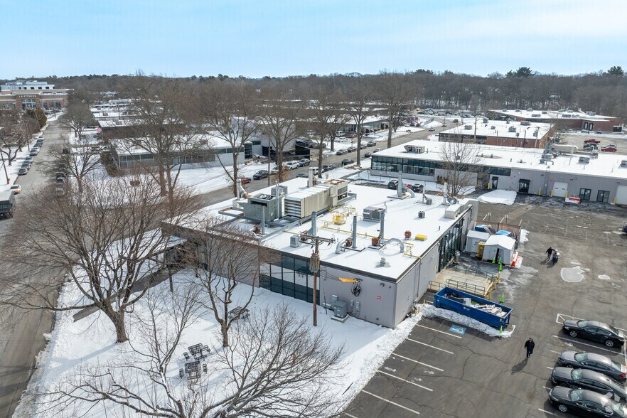1 Strathmore Rd, Natick, MA à louer - Aérien – Image 3 sur 4