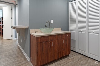 6400 N Andrews Ave, Fort Lauderdale, FL à louer Photo intérieure– Image 2 sur 2