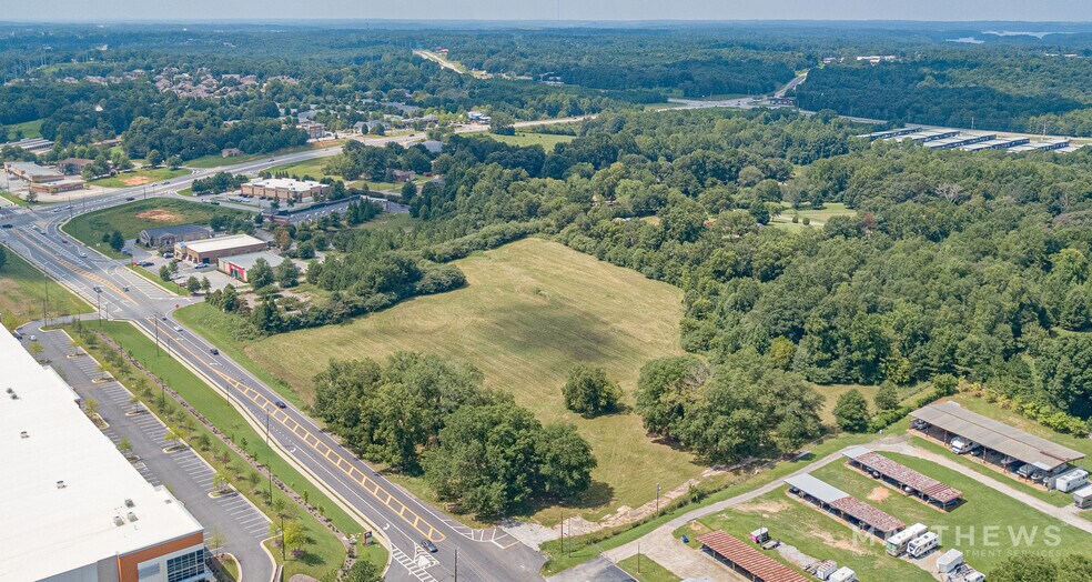 944 Gainesville Hwy, Buford, GA à vendre - Photo de l’immeuble – Image 2 sur 3