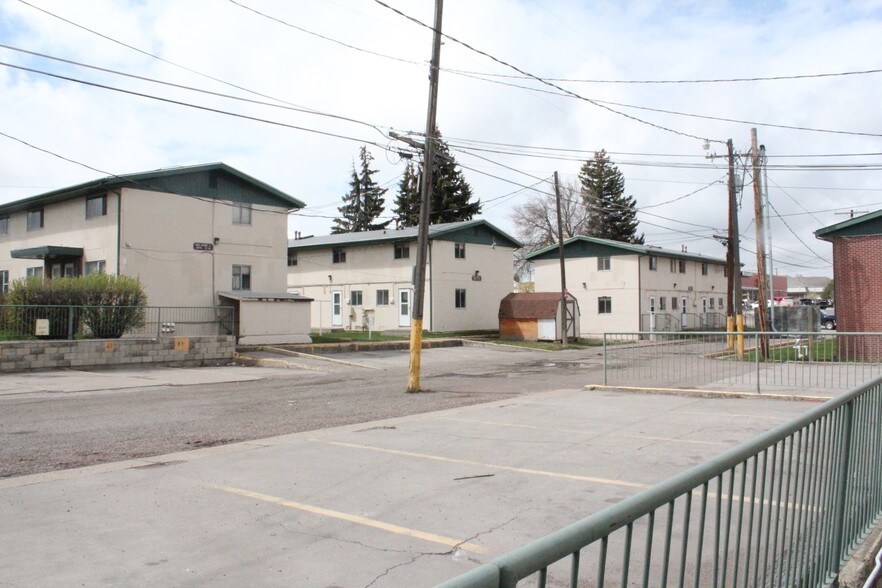 1800 9th Ave S, Great Falls, MT à vendre - Photo de l’immeuble – Image 2 sur 124