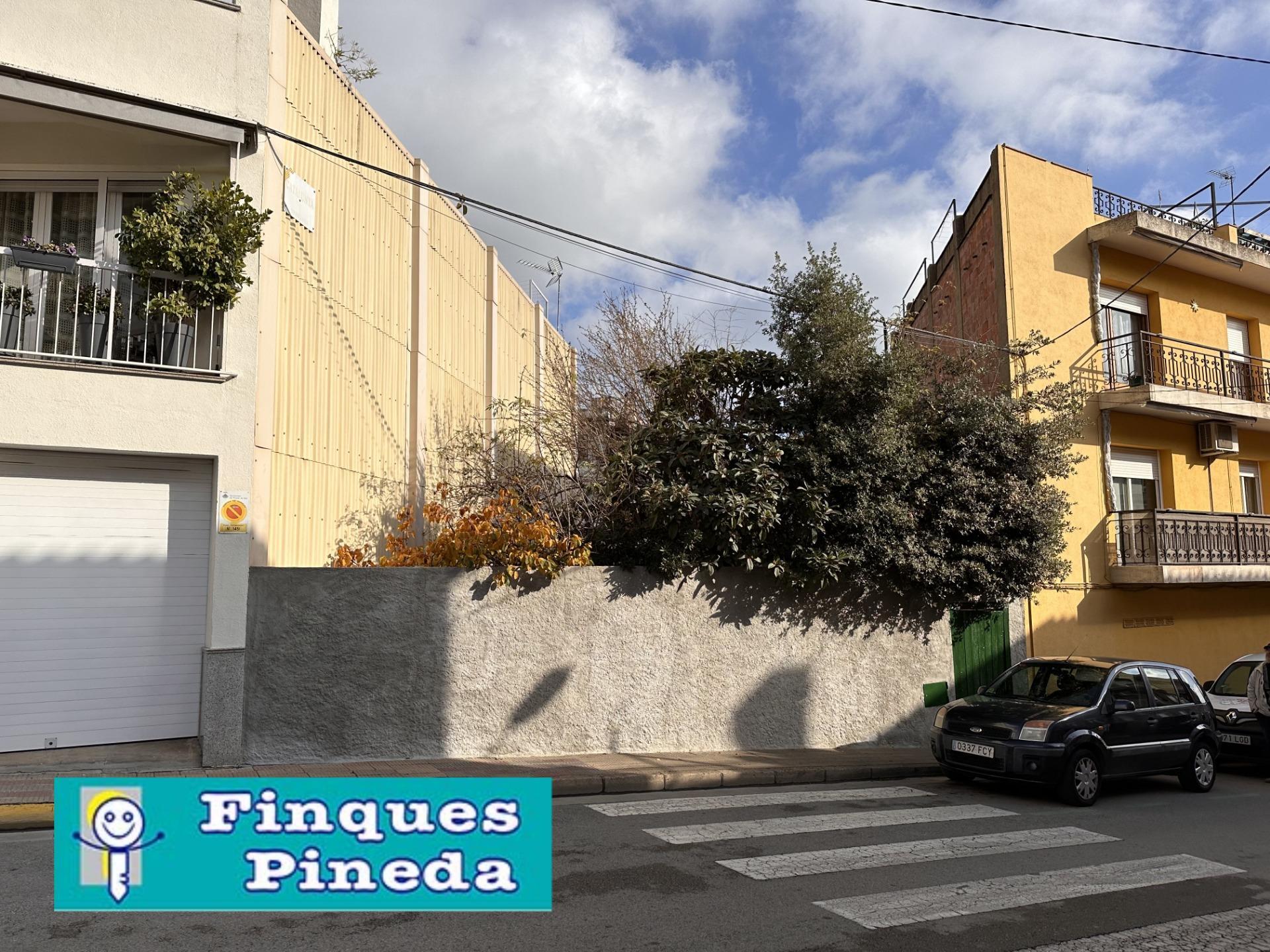 Terrain dans Pineda de Mar, Barcelona à vendre Autre– Image 1 sur 5