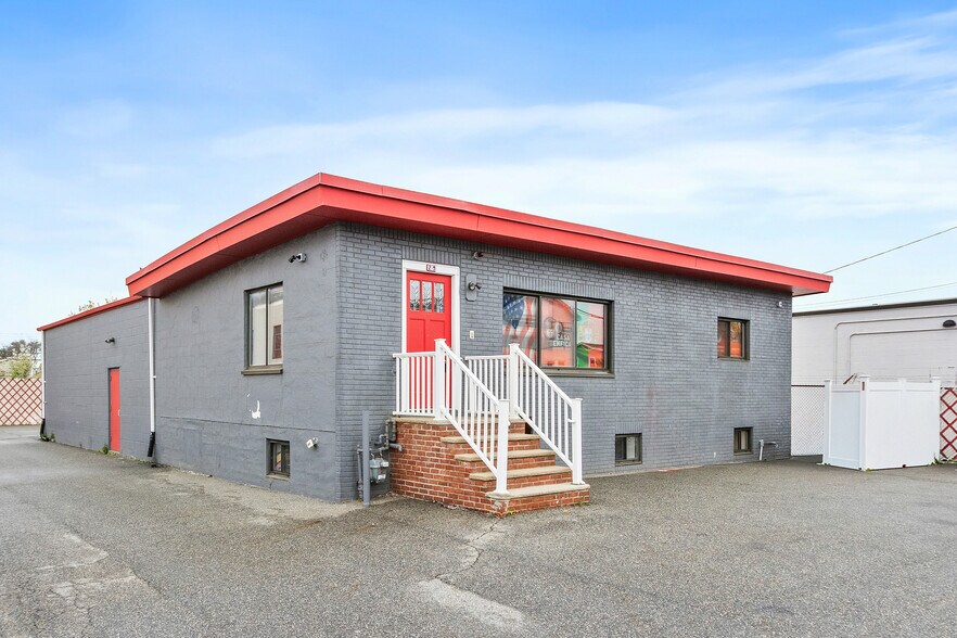29 Linden St, Medford, MA à vendre - Photo de l’immeuble – Image 2 sur 17