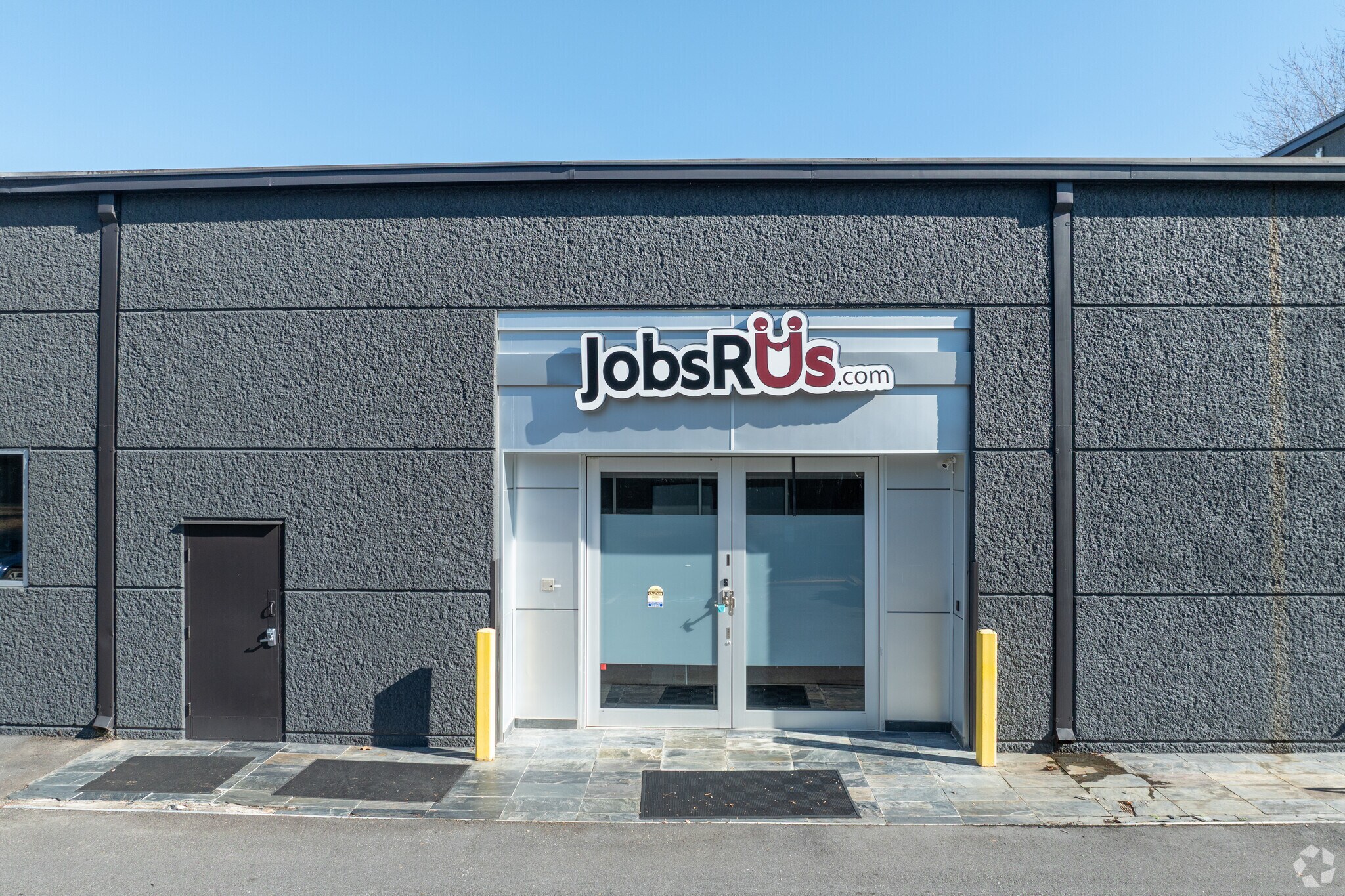 710 Morgan Falls Rd, Atlanta, GA à vendre Photo principale– Image 1 sur 6