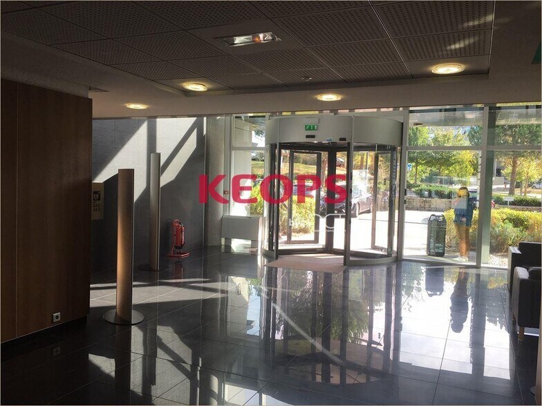 Avenue Georges Pompidou, Balma à louer - Hall d’entrée – Image 2 sur 23