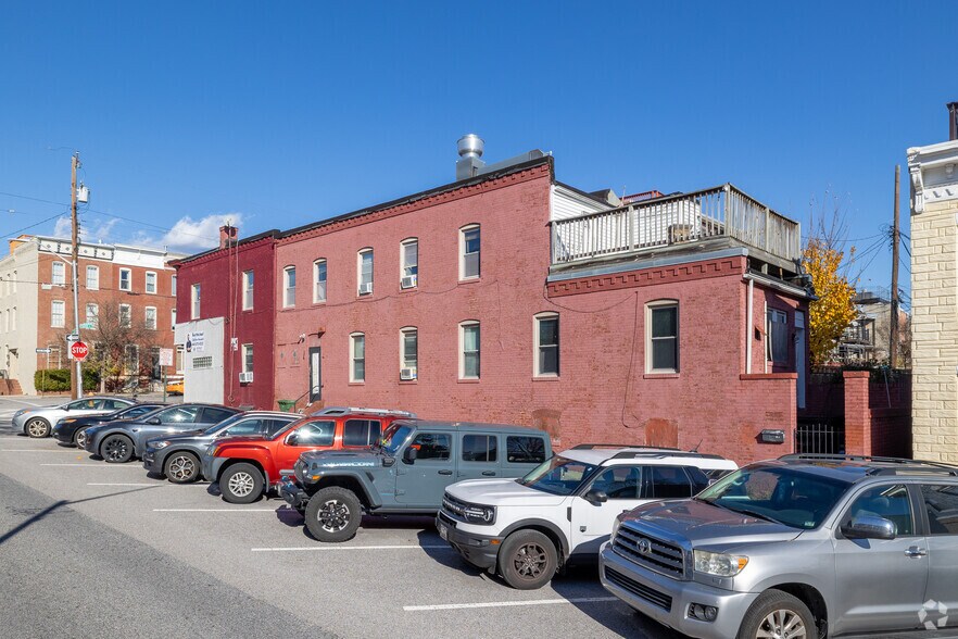 3301 Foster Ave, Baltimore, MD à vendre - Photo de l’immeuble – Image 2 sur 2